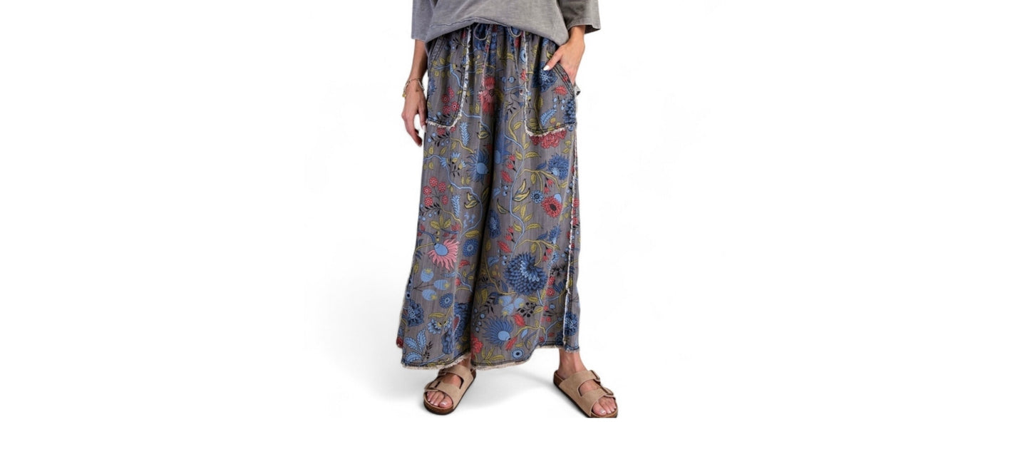 Easel An Anthropologie Brand Dark Denim Wide Leg Floral Pants